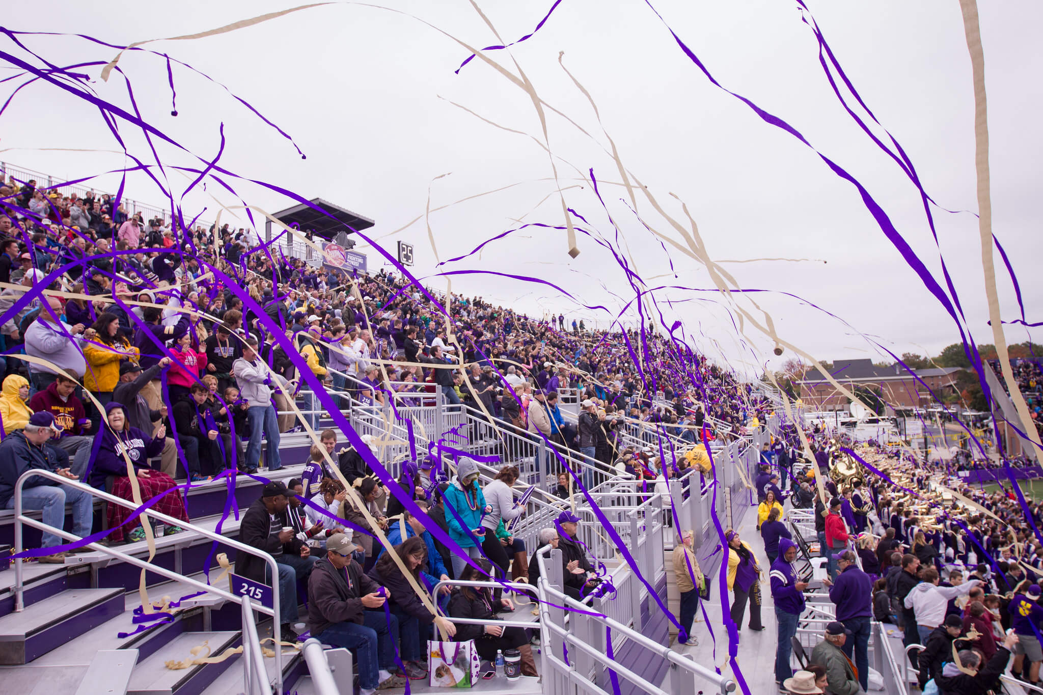 James Madison football fans
